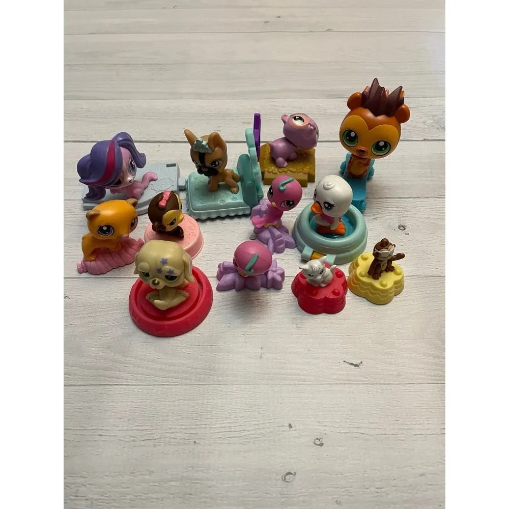 Littlest Pet Shop McDonald’s set‎ of 12 figures